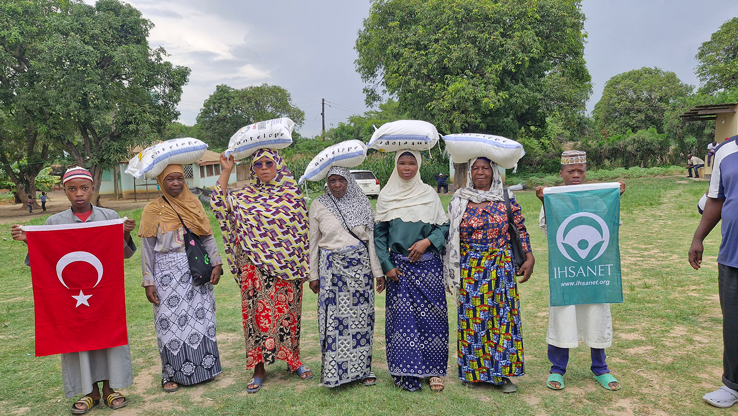 Zambiya’da Gönül Köprüleri: Emanetleriniz Yerine Ulaştı